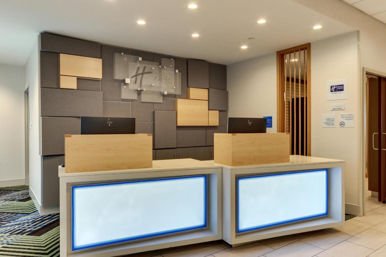 Express & - - Hudson Valley By Ihg Hotel